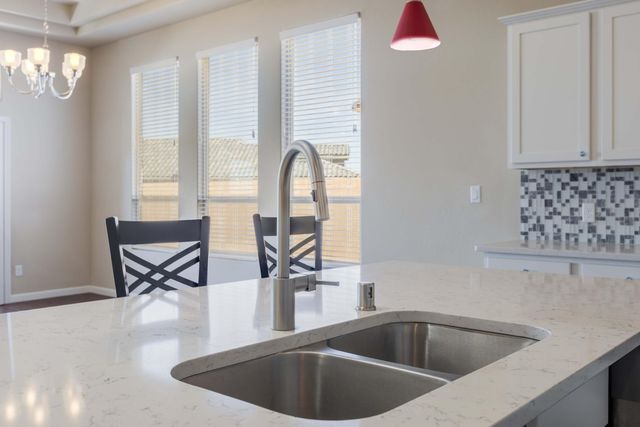 7436 Window Peak Road NW, Albuquerque, NM 87114