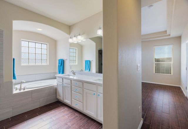 7436 Window Peak Road NW, Albuquerque, NM 87114