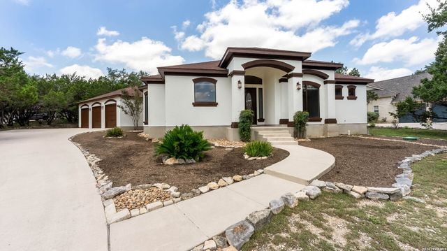 27509 Boerne Cliff Dr, Boerne, TX 78006