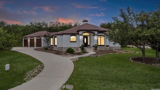 27509 Boerne Cliff Dr, Boerne, TX 78006