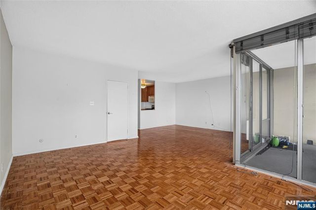 6 Horizon 602, Fort Lee, NJ 07024