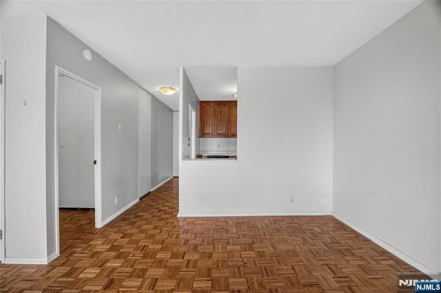 6 Horizon 602, Fort Lee, NJ 07024