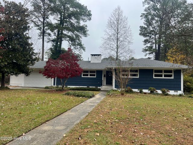 1117 S 1st Street, Smithfield, NC 27577