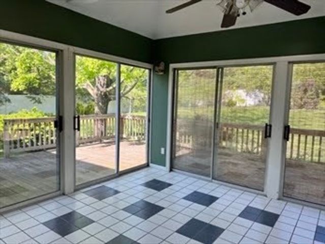 3 Hearthstone Cir, Natick, MA 01760