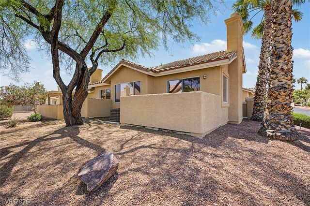 9300 Mount Cherie Avenue 101, Las Vegas, NV 89129