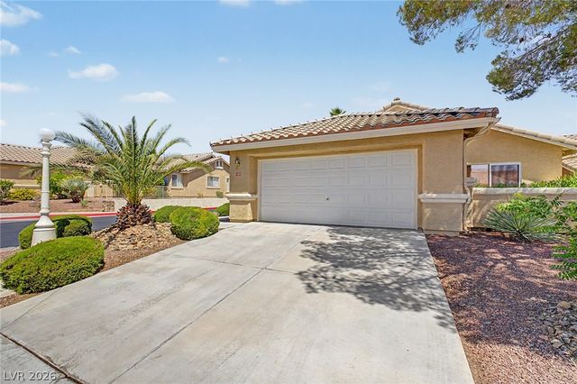 9300 Mount Cherie Avenue 101, Las Vegas, NV 89129