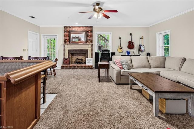 827 Anns Court, Asheboro, NC 27205