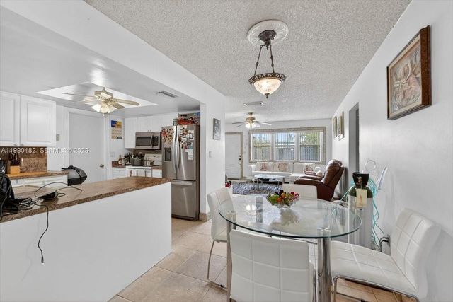 1125 NW 69th Avenue, Margate, FL 33063