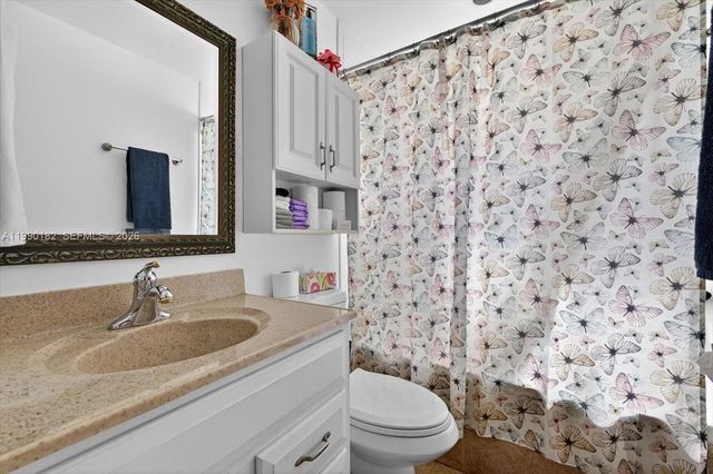 1125 NW 69th Avenue, Margate, FL 33063