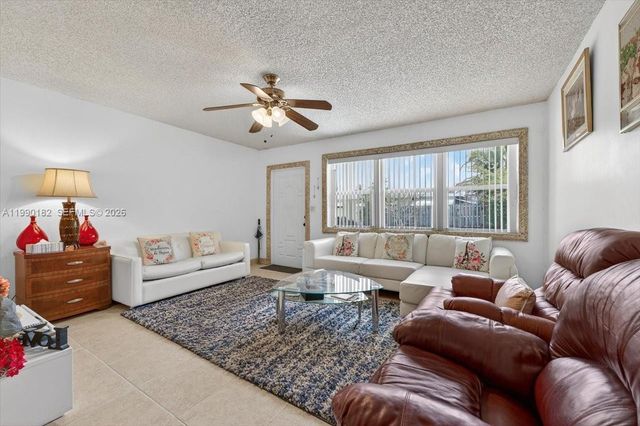 1125 NW 69th Avenue, Margate, FL 33063