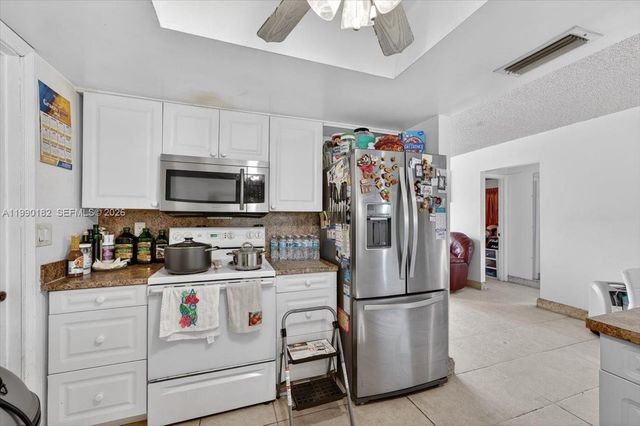 1125 NW 69th Avenue, Margate, FL 33063