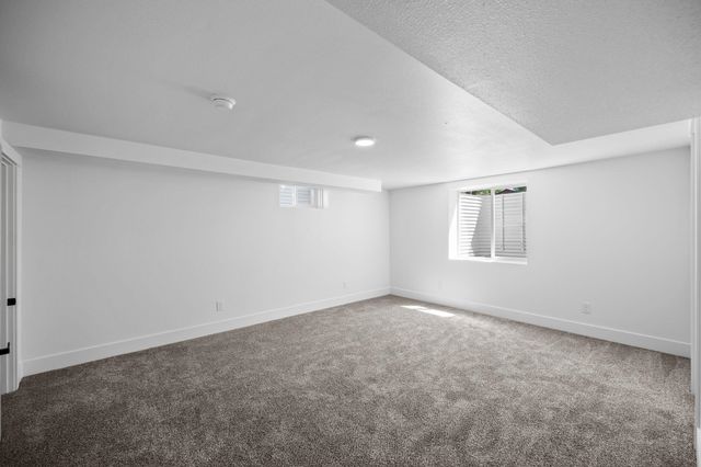 2618 N Washington St, Spokane, WA 99205