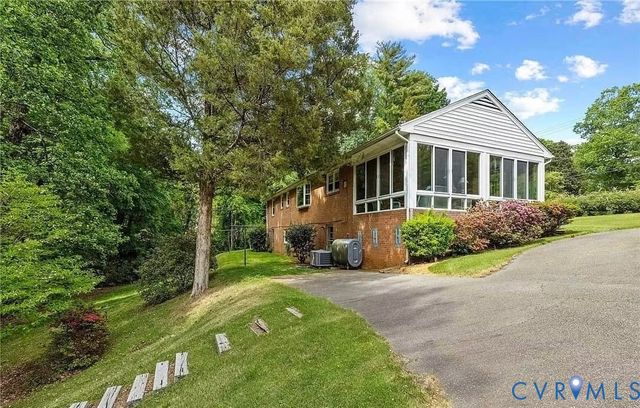 1500 Buford Rd, North Chesterfield, VA 23235