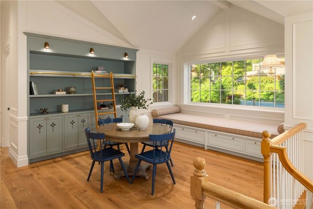6333 77th Avenue SE, Mercer Island, WA 98040