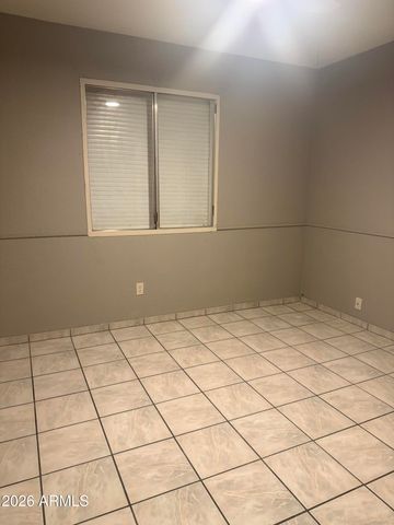 8839 W COLUMBUS Avenue, Phoenix, AZ 85037