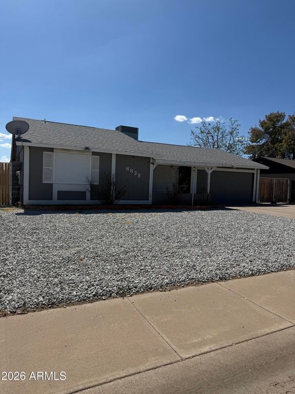 8839 W COLUMBUS Avenue, Phoenix, AZ 85037