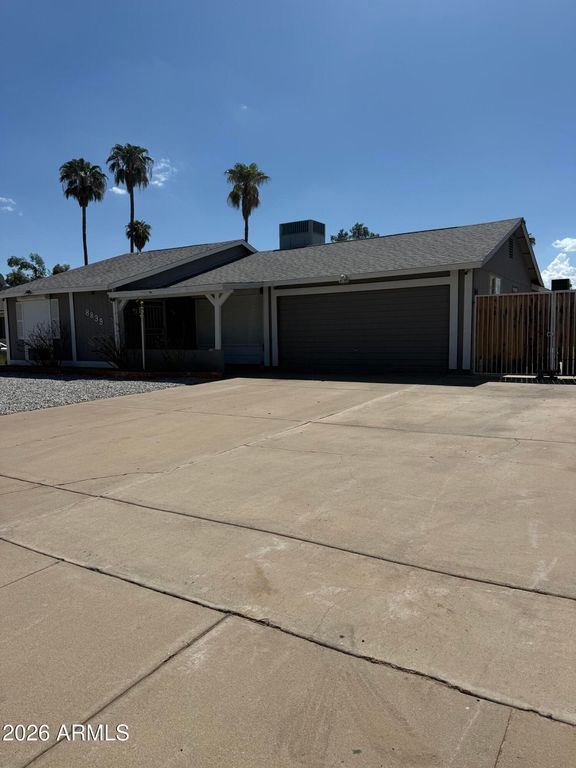 8839 W COLUMBUS Avenue, Phoenix, AZ 85037 — photo 2