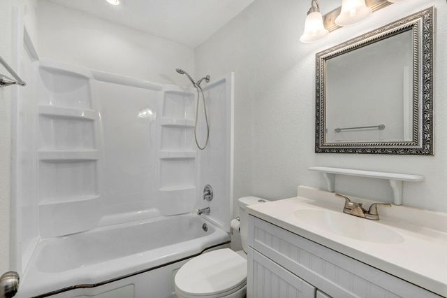 1926 E Elm Street, Springfield, MO 65802