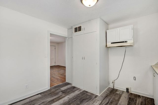 1926 E Elm Street, Springfield, MO 65802