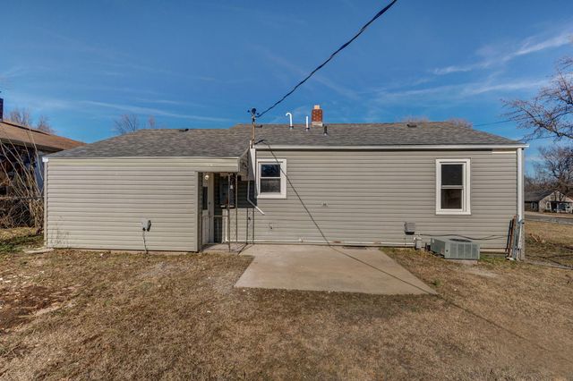 1926 E Elm Street, Springfield, MO 65802