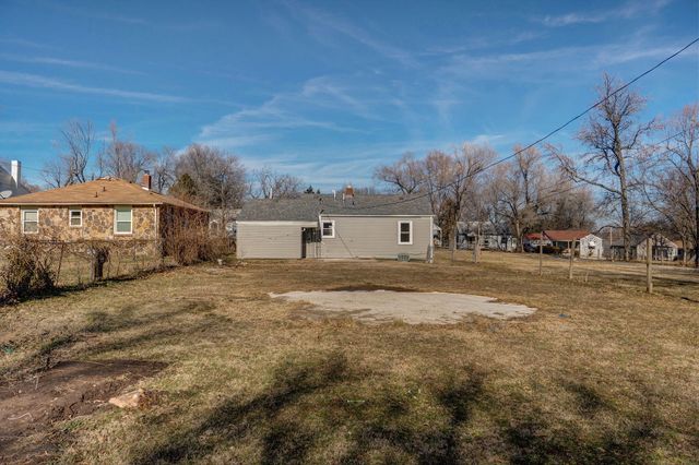 1926 E Elm Street, Springfield, MO 65802