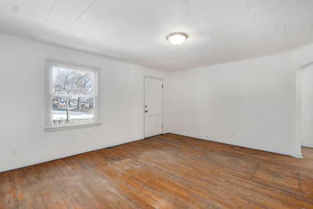 1926 E Elm Street, Springfield, MO 65802