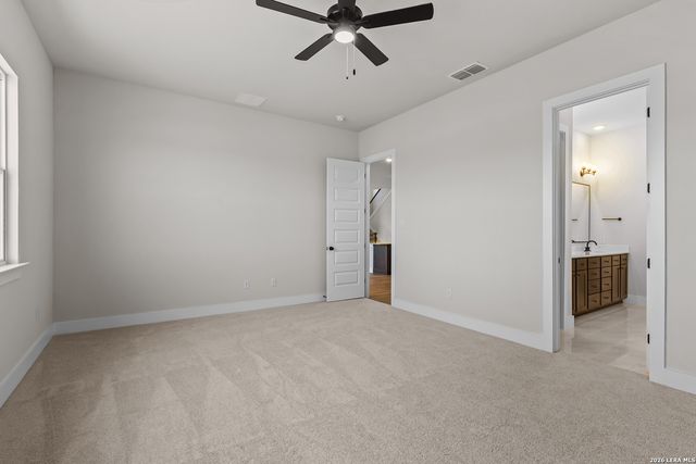 4506 Yoakum Valley, Schertz, TX 78108