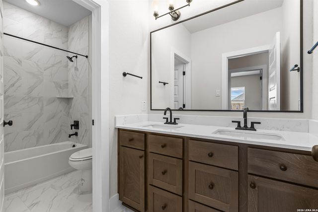 4506 Yoakum Valley, Schertz, TX 78108