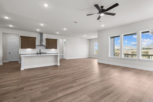 4506 Yoakum Valley, Schertz, TX 78108