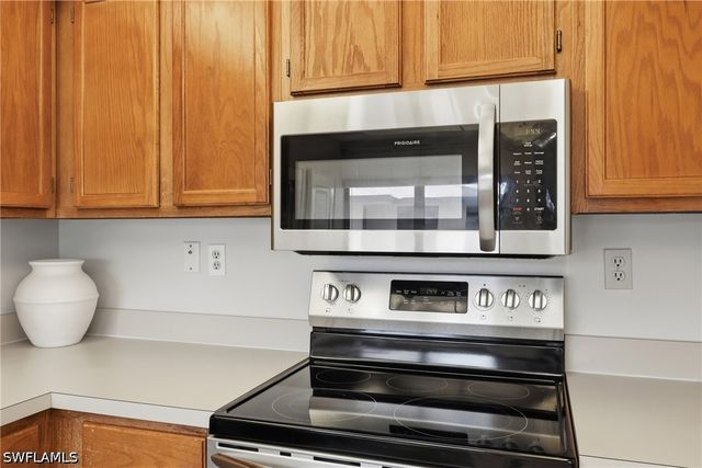1526 Mainsail DR 3, Naples, FL 34114