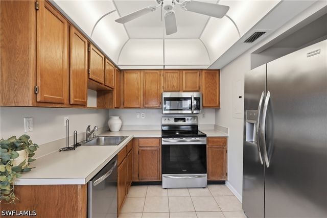 1526 Mainsail DR 3, Naples, FL 34114