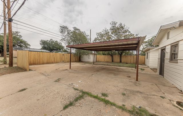5024 39th Street, Lubbock, TX 79414