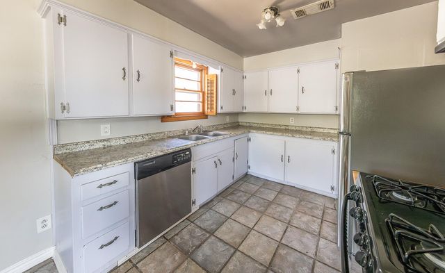 5024 39th Street, Lubbock, TX 79414