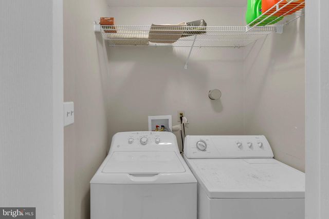 2584 DANIELS LN, Quakertown, PA 18951