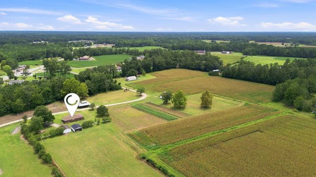 2101 Housand Loop, Nichols, SC 29581