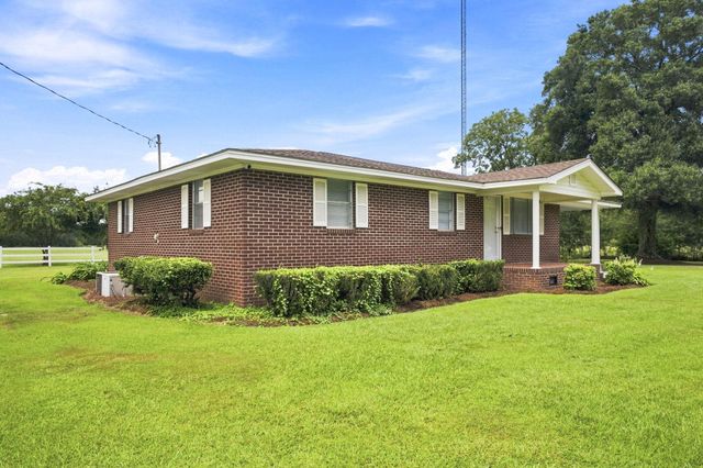 2101 Housand Loop, Nichols, SC 29581