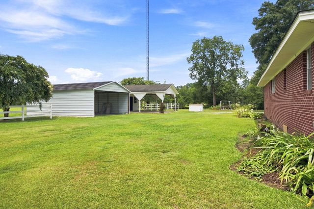 2101 Housand Loop, Nichols, SC 29581