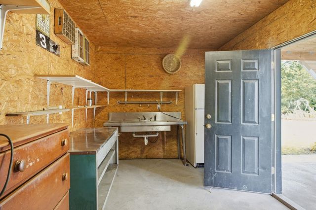 2101 Housand Loop, Nichols, SC 29581