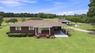 2101 Housand Loop, Nichols, SC 29581