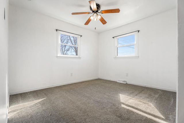 5390 W 400 N, Rensselaer, IN 47978