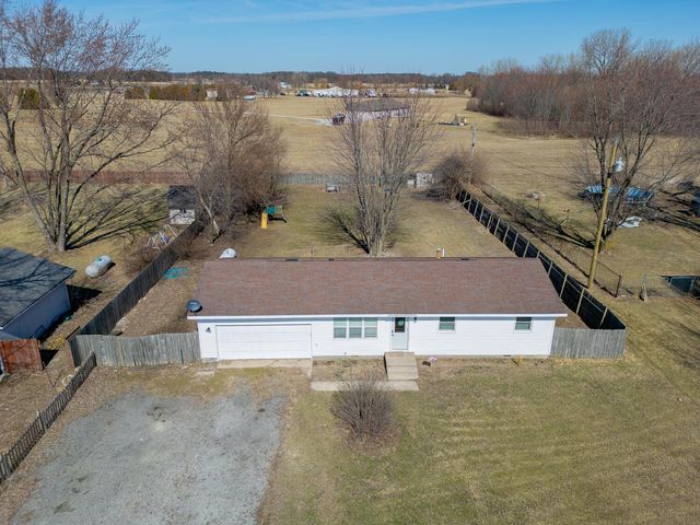 5390 W 400 N, Rensselaer, IN 47978