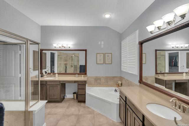 8531 Nichols Rim, Boerne, TX 78015