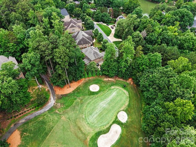 16524 Crosshaven Drive, Charlotte, NC 28278