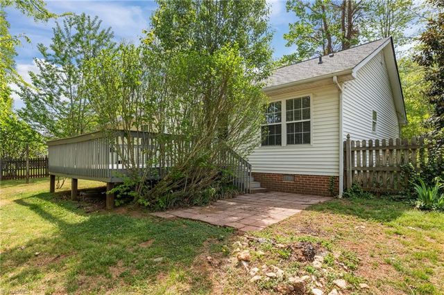 3987 Cherry Tree Drive, Greensboro, NC 27405