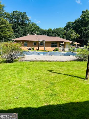 1306 Greenview Drive, Griffin, GA 30224