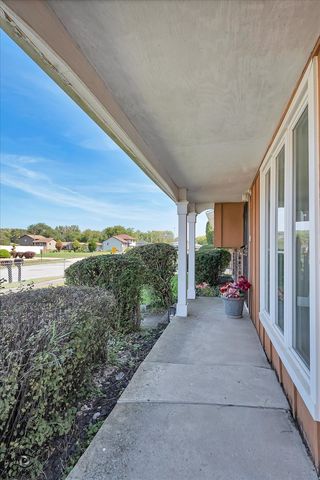 3257 Magnolia Drive, Markham, IL 60428