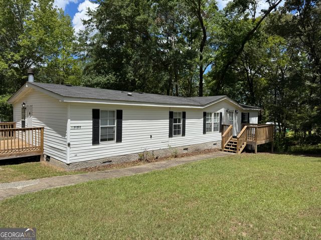 451 Possum Hollow Road, Dry Branch, GA 31020