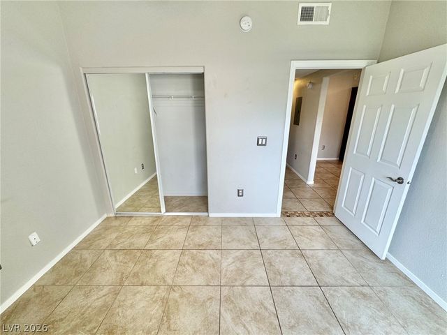 2291 West Horizon Ridge Parkway 4124, Henderson, NV 89052