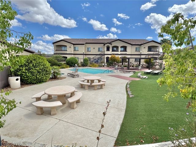 2291 West Horizon Ridge Parkway 4124, Henderson, NV 89052