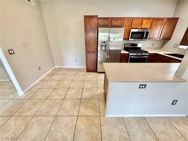 2291 West Horizon Ridge Parkway 4124, Henderson, NV 89052